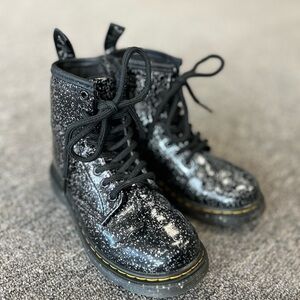 Dr. Martens kids 1460 lace up Black glitter Boots